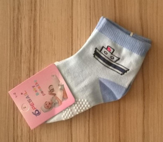 Kojenecké protiskluzové ponožky s ABS - vel.1-2 (W106)