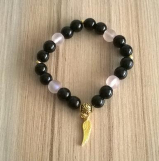 Minerální náramek onyx,swarovský korálky a ozdobou (BC241)