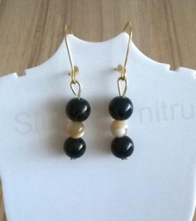 Minerální Onyxovo achátové náušnice (X49)