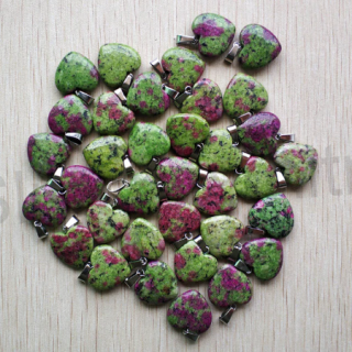 Přívěšek Rubín v zoisitu srdce (X62)