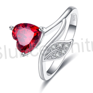 Postříbřený prsten s Granátem a topazy (BE96)