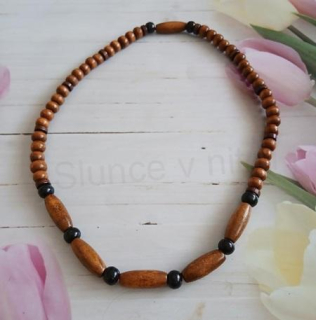 Dřevěný korálkový náhrdelník z přírodního dřeva (BD112)