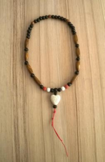 Dřevěný náhrdelník s lávou (BD118)