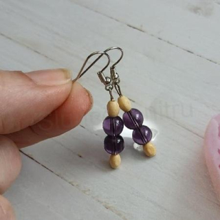 Dřevěné náušnice z chirurgické oceli a ametystem (BB162)