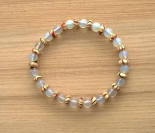 Minerální náramek opalit s ozdobami (BC343)