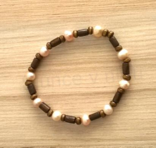 Minerální náramek řiční perla s ozdobami (BC351)