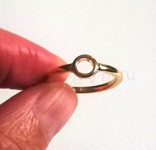 Romantický prsten s kruhem – zlatý (BP275)