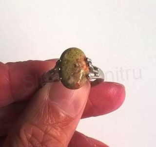 Minerální prsten unakit postříbřeno (X189)