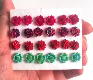 Puzetové náušnice hypoalergenní kytičkové (BB259)