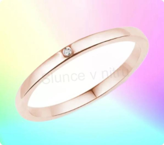 Dámský pozlacený prsten s čirými křišťály – varianta č. 1 (BP36)