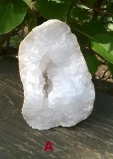 Sněžný Křišťál 834 g (Maroko) (X192)
