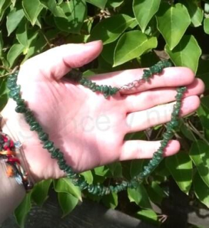 Minerální náhrdelník z achátu mechového – 50 cm (X196)