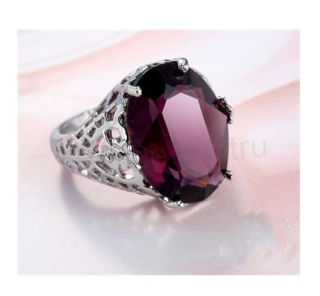 Postříbřený ozdobný prsten s granátem (BE51)
