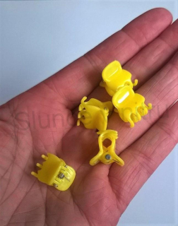 Mini skřipec do vlasů barevný žlutý 13,7 x 18 mm (H168)