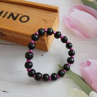 Dřevěný korálkový náramek (BC422)