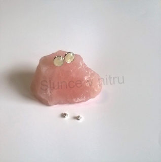 Puzetové náušnice syntetický opál (BB299)