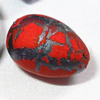 Malé dinosauří vejce 3 x 2 cm červené (D9)