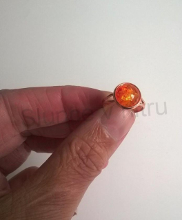 Nastavitelný růžový minerální prsten  s Jantarem (X255)