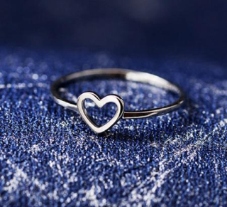 Dámský prsten srdce stříbrný (BP260)