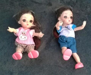 Pohyblivá panenka Doll 16 cm s dlouhými vlasy (D212)