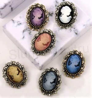 Brož Cameo se zirkony starodavný motiv ženy (HB78)