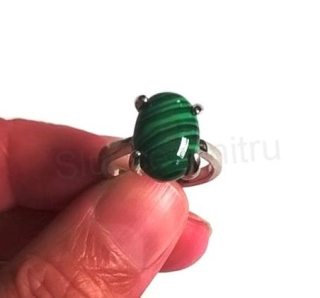 Minerální prsten s malachitem postříbřeno (X273)