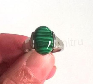Minerální prsten s malachitem postříbřeno (X278)