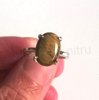 Minerální prsten s tygřím okem postříbřeno  (X284)