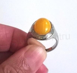 Minerální prsten s Jantarem postříbřeno (X442)