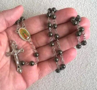 Náhrdelník Růženec s hematovými korálky (BD287)