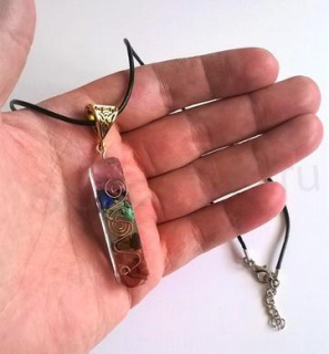 Náhrdelník s orgonitovým přívěškem - Čakrový (X481)