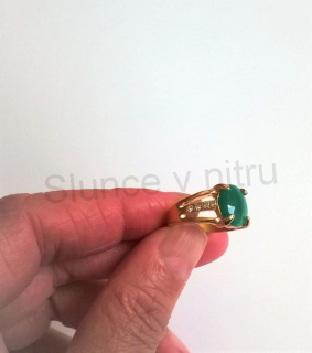 Prsten s polodrahokamenem Kočičí oko a zirkony (BP86)