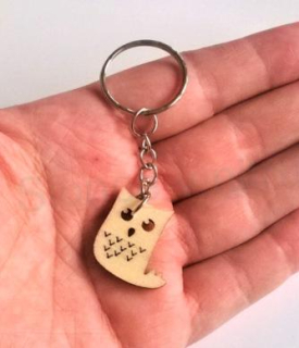 Přívěsek na klíče - dřevěná sova (D370)