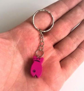 Přívěsek na klíče - dřevěná Rybka růžová (D388)