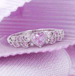 Prsten se srdcem a zirkony (BP308)