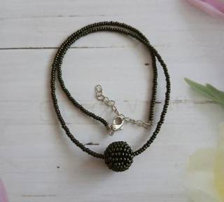 Korálkový náhrdelník zelený (BD396)