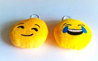 Plyšová hračka smajlík (D409)