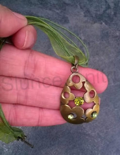 Náhrdelník choker s ozdobou a zirkony (BD402)