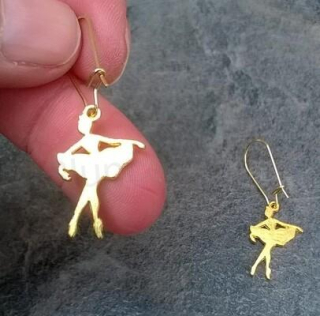 Dlouhé náušnice baletka, tanečnice z chirurgické oceli (BB504)