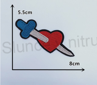 Nášivka Nažehlovačka Meč v srdci (C482)