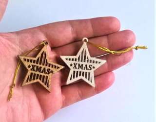 Dřevěné vánoční ozdoby hvězdičky s glitry (H184)