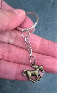 Přívěsek na klíče - koník (D566)
