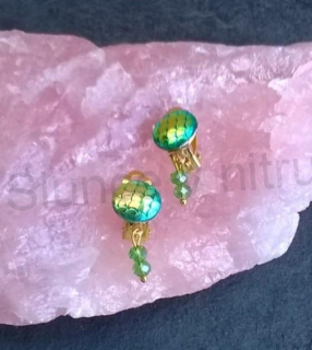 Náušnice klipsy s dračím vzorem měnicí a swarovski korálky 1,2 x 3 cm (BB531)