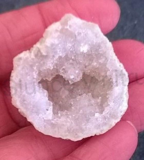 Sněžný Křišťál geoda 30g (Maroko) (X670)