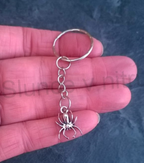 Přívěsek na klíče - pavouček štěstí (H213)