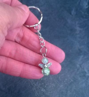 Přívěsek na klíče - andílek pro štěstí (H224)