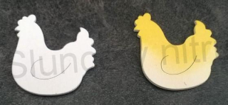 Nalepovací dřevěná slepička barevná, výřezy (V34)