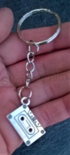 Přívěsek na klíče - audio kazeta (H255)