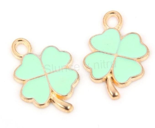 Přívěsek  čtyřlístek - 14 x 19 mm (AA299)