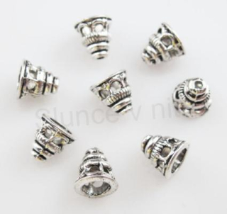 Slitinový Kaplík 7,5 x 7,5 mm (AA84)